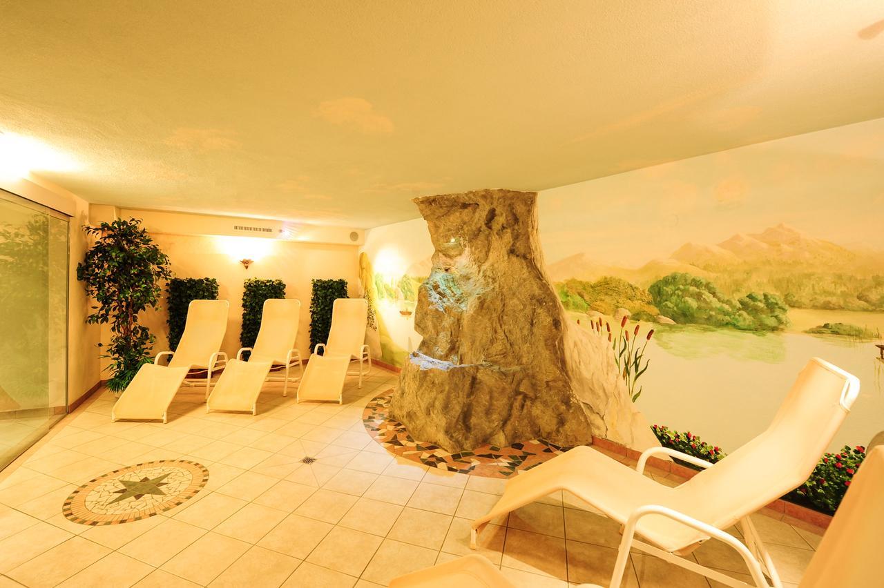 Alphotel Garni Salner Hotel 4*
