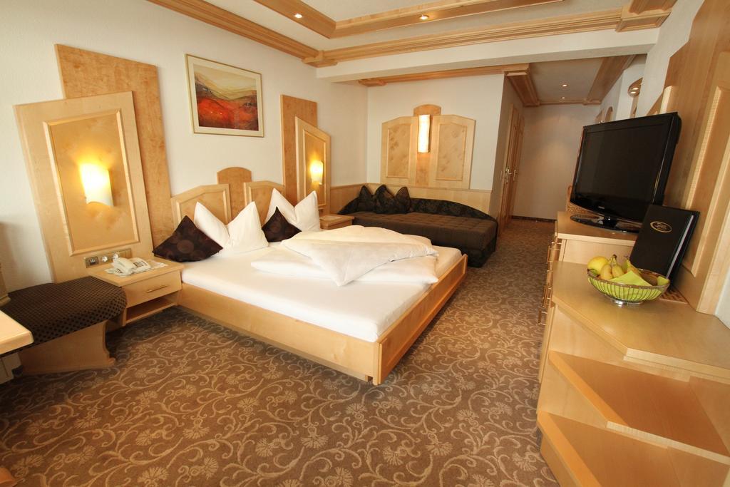 Alphotel Salner Hotel 4*